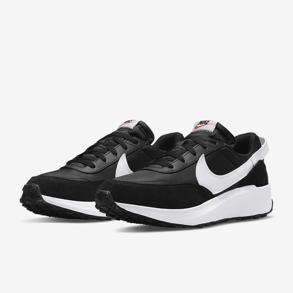 WMNS Nike Waffle Debut Size 7.5